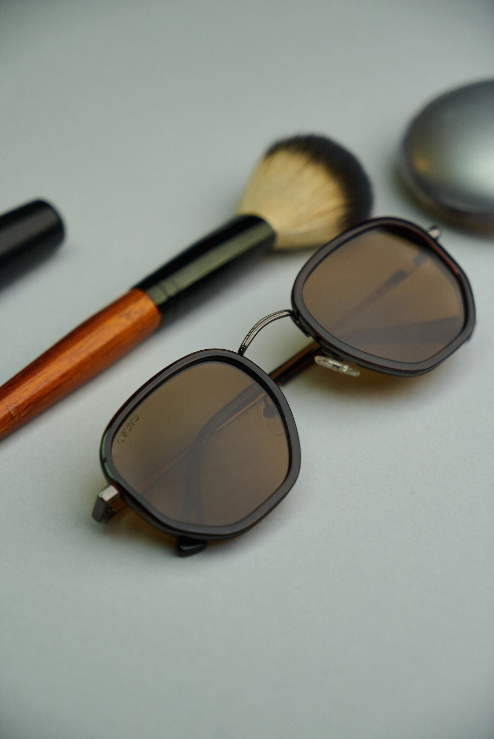 AVI Sunglasses USUVU Sunglasses shades shade kuwait summer trolley @trolleyKW ترولي نظارات نظارة الكويت كويت شمس