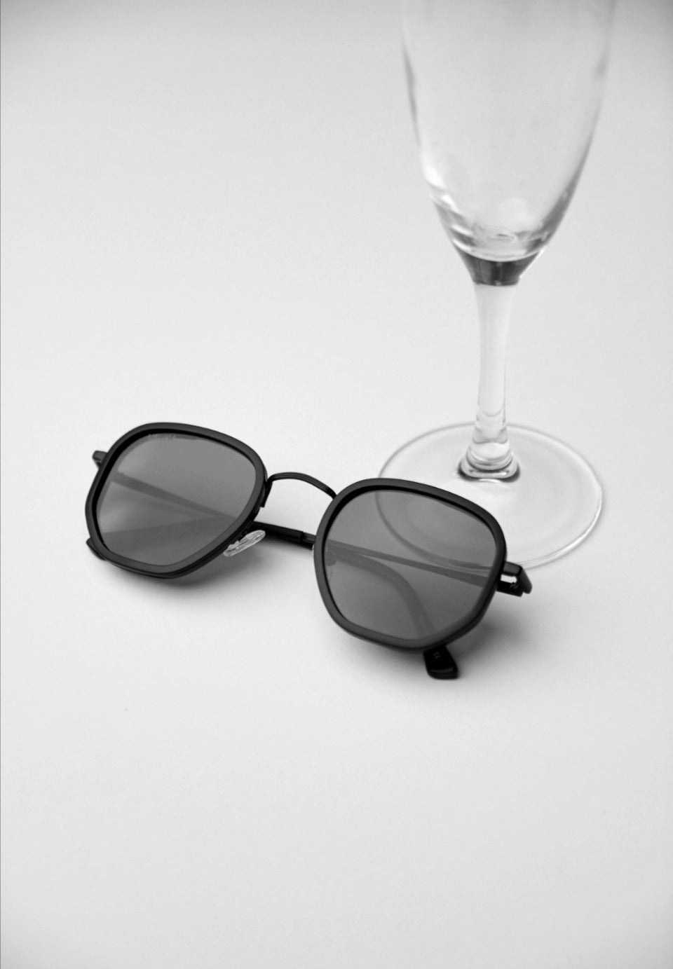 AVI Sunglasses USUVU Sunglasses shades shade kuwait summer trolley @trolleyKW ترولي نظارات نظارة الكويت كويت شمس